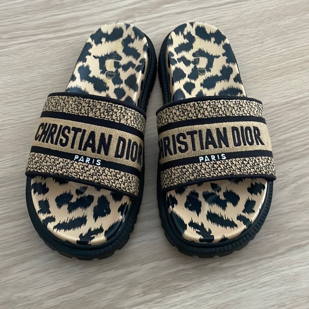 Dior D-Way Slide